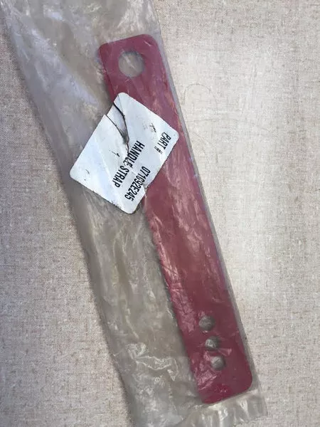071092e245-murray-handle-strap-71092e245-071092-71092-nos 071092E245 Murray Handle Strap 71092E245 / 071092 / 71092 NOS