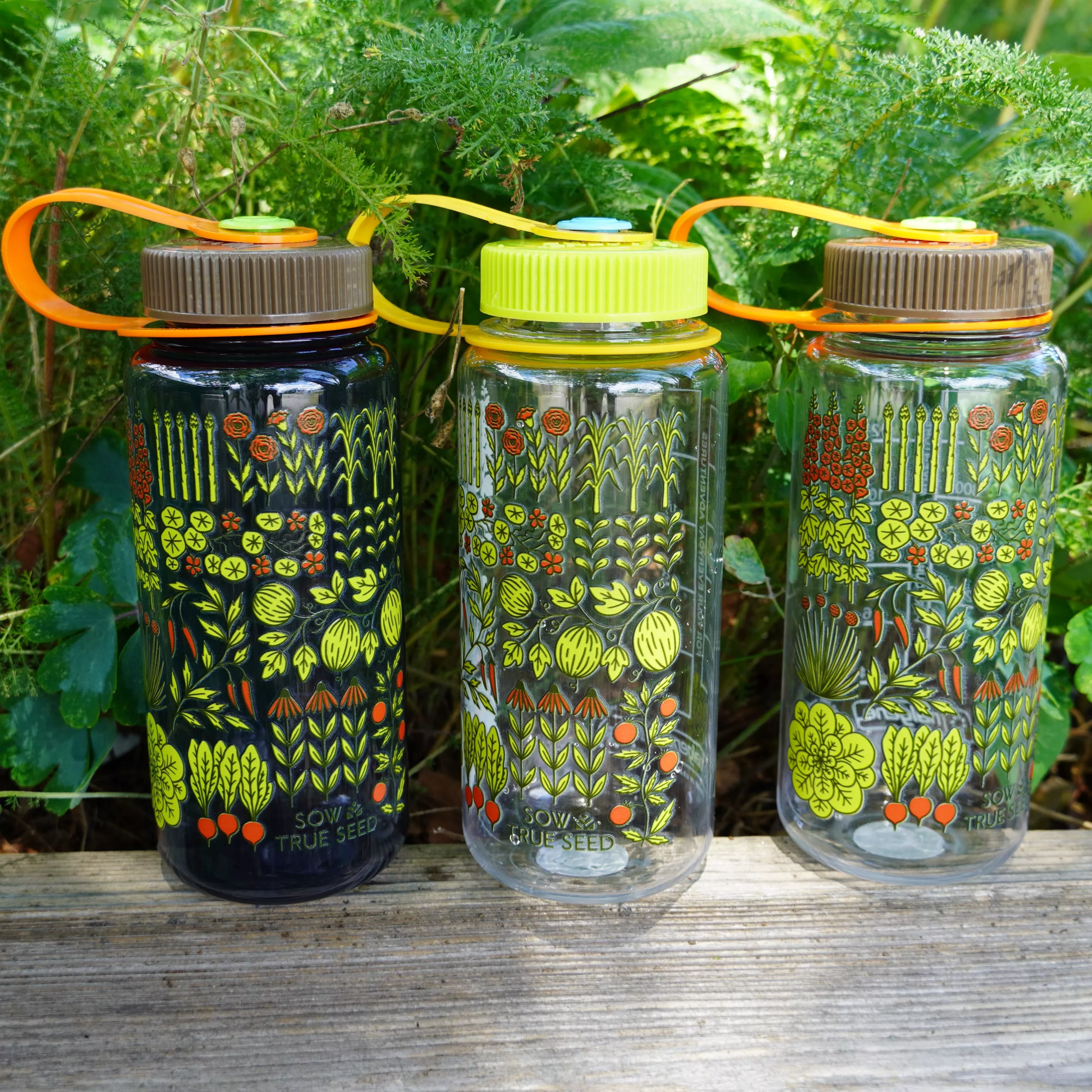 16 Oz. Garden Quilt Water Bottle