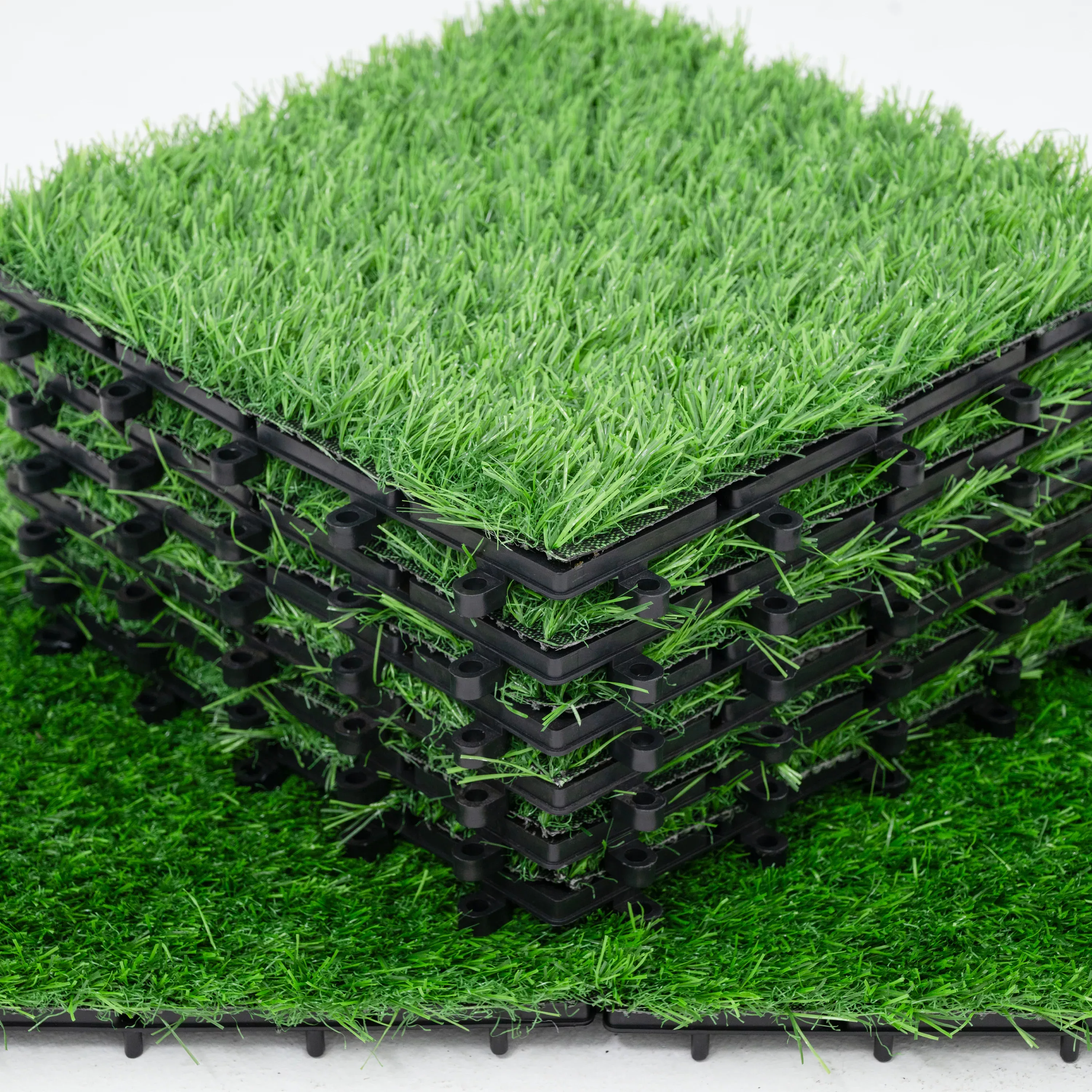 bliss-outdoors-12-x12-artificial-pp-grass-interlocking-tiles Bliss Outdoors 12"x12" Artificial PP Grass Interlocking Tiles