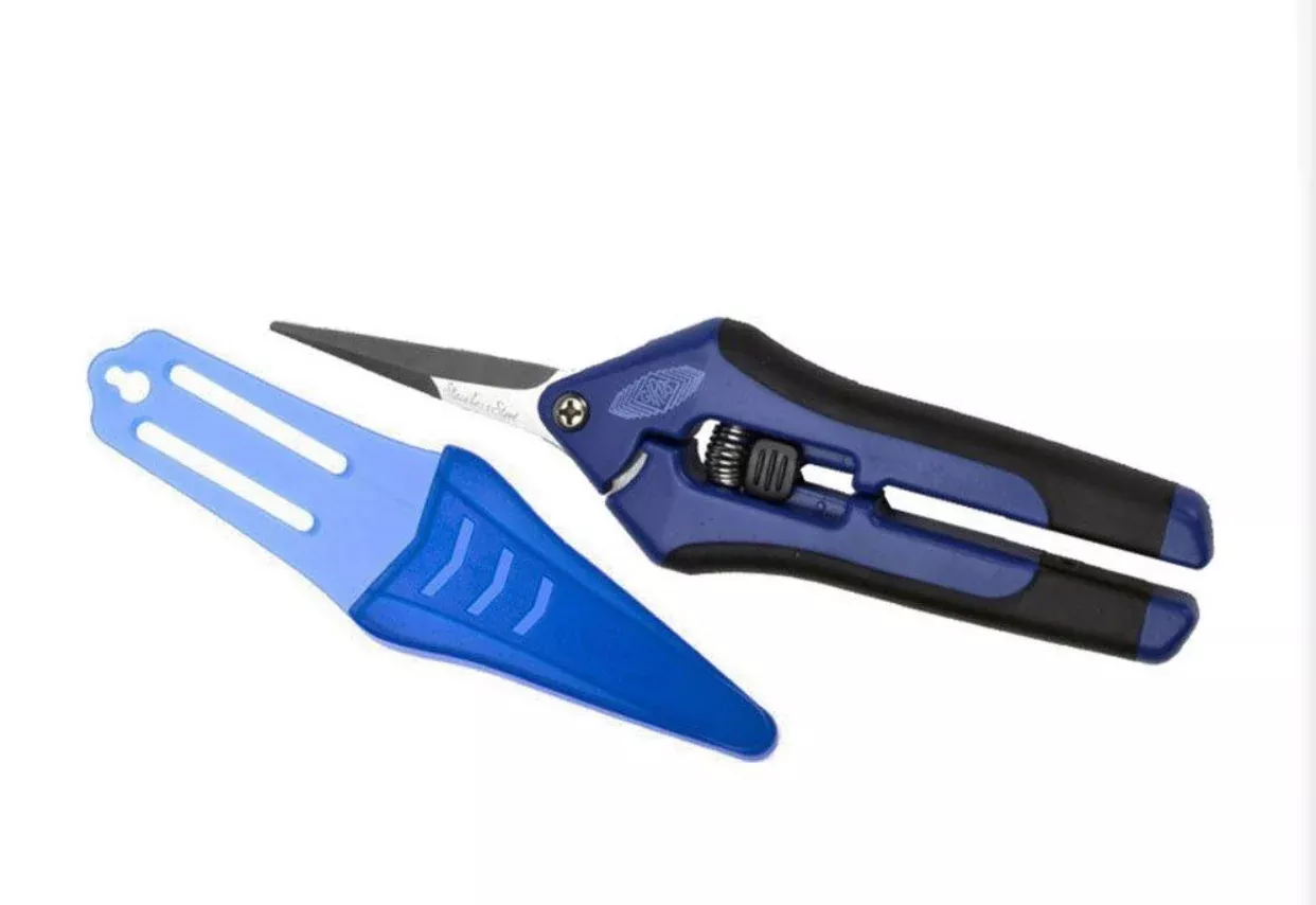 giros-titanium-series-precision-pruner Giros Titanium Series Precision Pruner