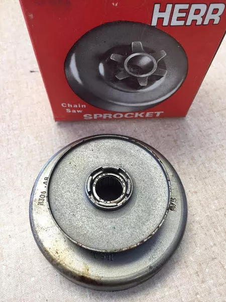 n304-a8-herr-sprocket-3-8-pitch-8-teeth-oregon-32071 N304-A8 Herr Sprocket 3/8" Pitch, 8 Teeth.Oregon 32071